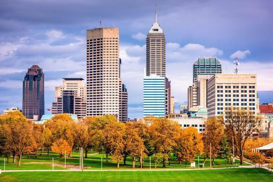 indianapolis-indiana-usa-city-skyline-in-autumn_u-l-q1spoyp0