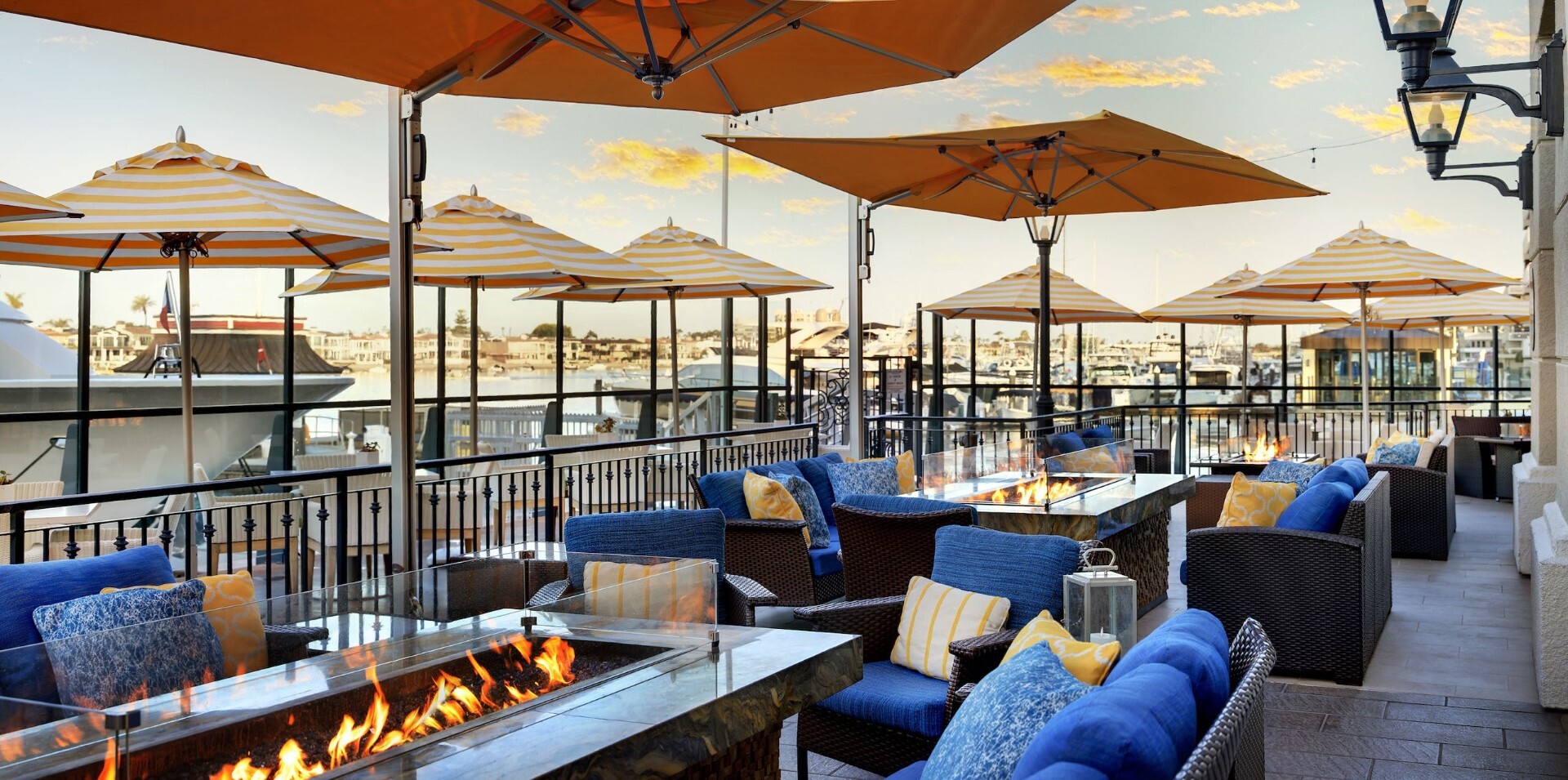 Balboa Bay Resort detail